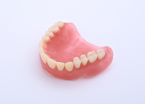 レジン床義歯（プラスチックの入れ歯）